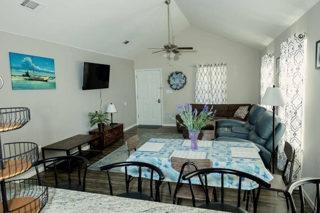 Happy Beach House In บิล็อกซี ภายนอก รูปภาพ